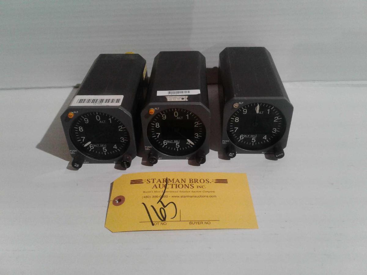 AIRDATA DISPLAY UNITS 9D-80130-32