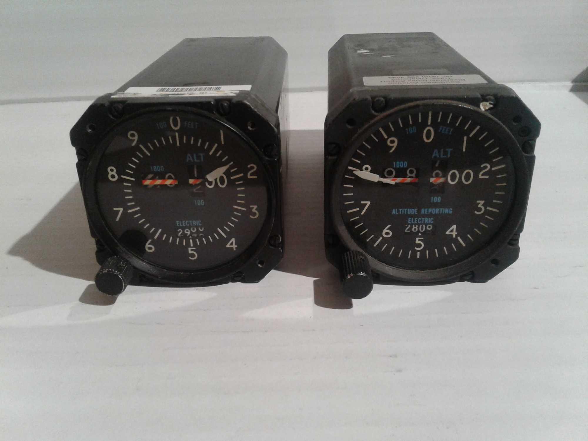 ARC EA-401A ENCODING ALTIMETERS
