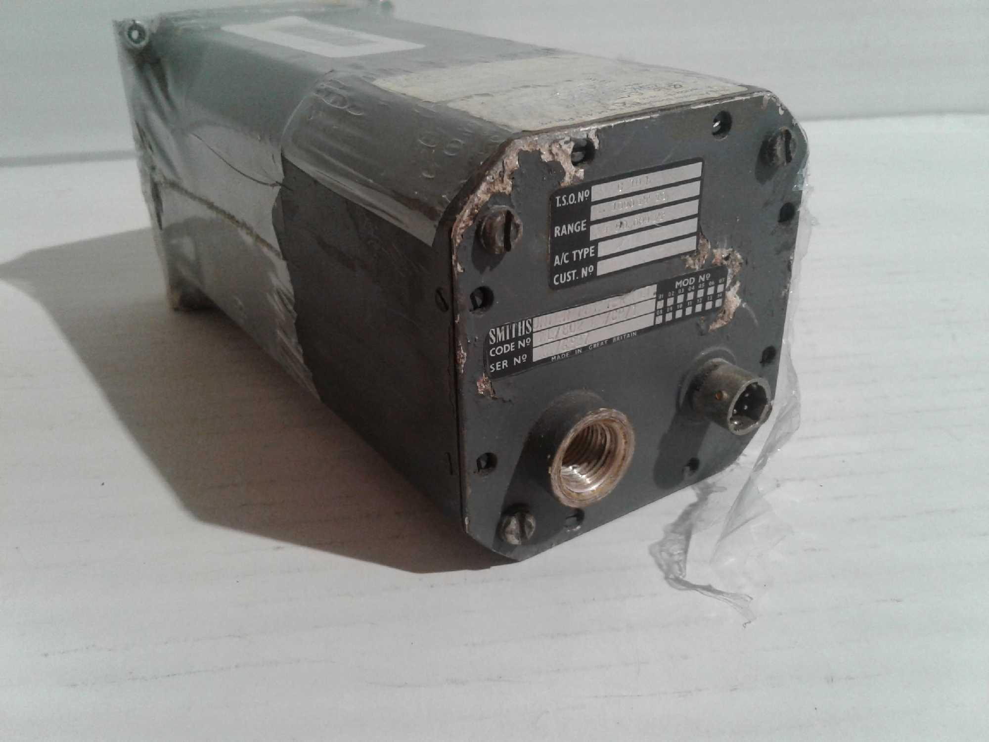 ALTIMETERS 16007-B46, WL/802, 101435-01211 & 99251