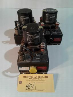SPERRY C14 GYRO'S 2587193-22 & -23
