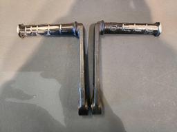 PAIRS OF 206 PEDALS