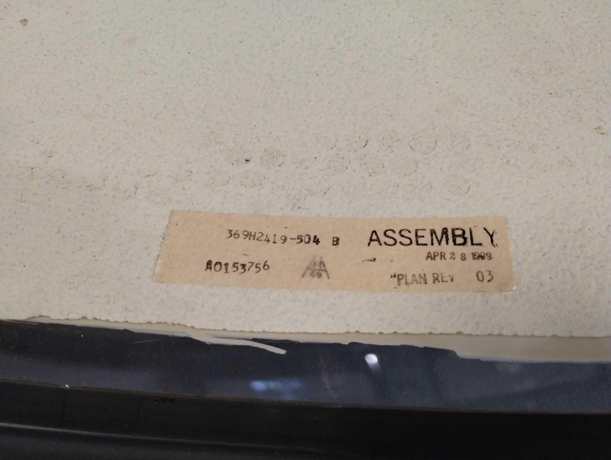 NEW 500 WINDOWS 369H2419-504B & 369H2418-504C