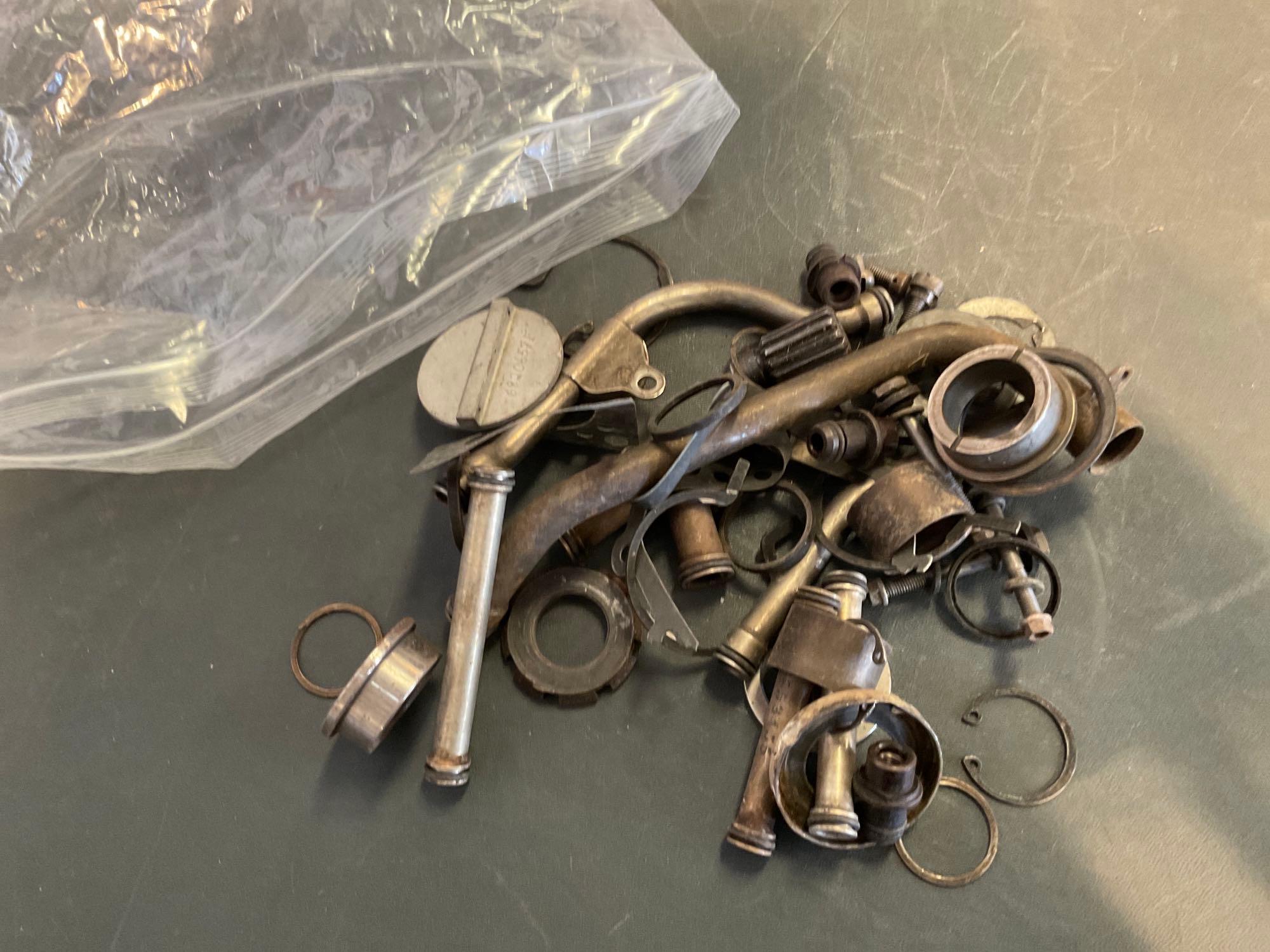 BOXES OF 500 TRANSMISSION GEARS