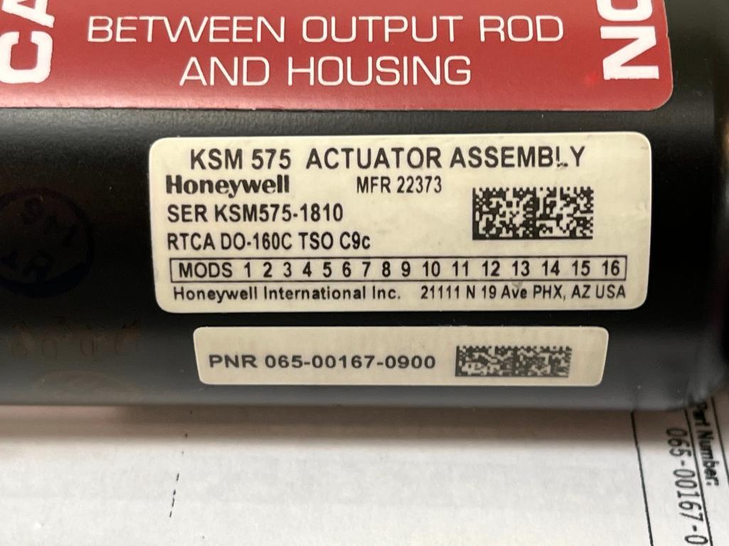 NEW HONEYWELL KSM-575 PITCH ACTUATOR ASSYS 065-00167-0900