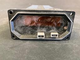 COLLINS IND-42C DME INDICATOR 622-7318-004 (NEEDS SCREEN COVER, A/R)
