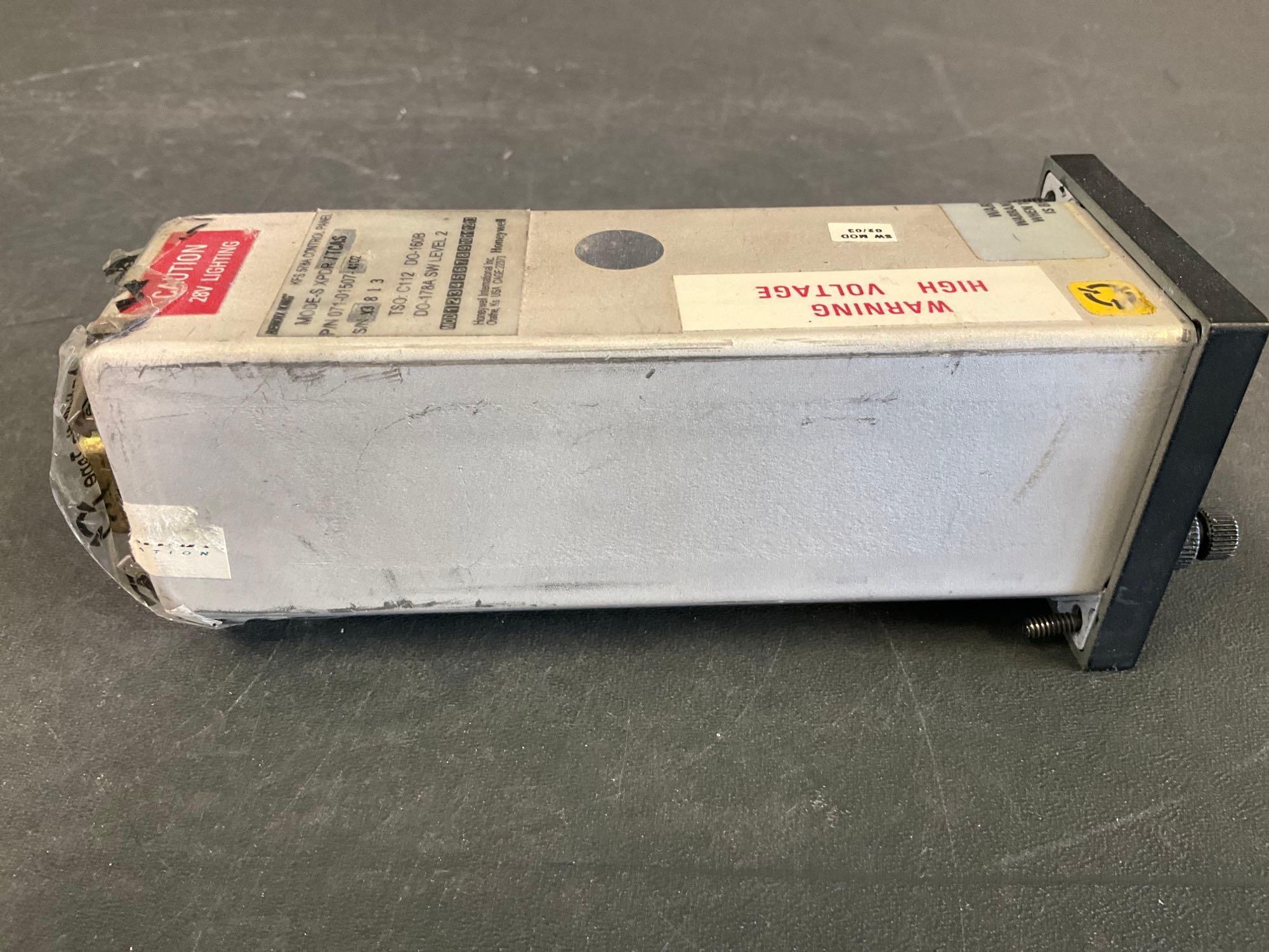 KING KFS-578A TCAS/TRANSPONDER CONTROLLER 071-01507-4102 (A/R)