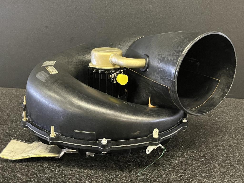 B767 FLIGHT DECK DISTRIBUTION FANS 605457-8 (REPAIRED)