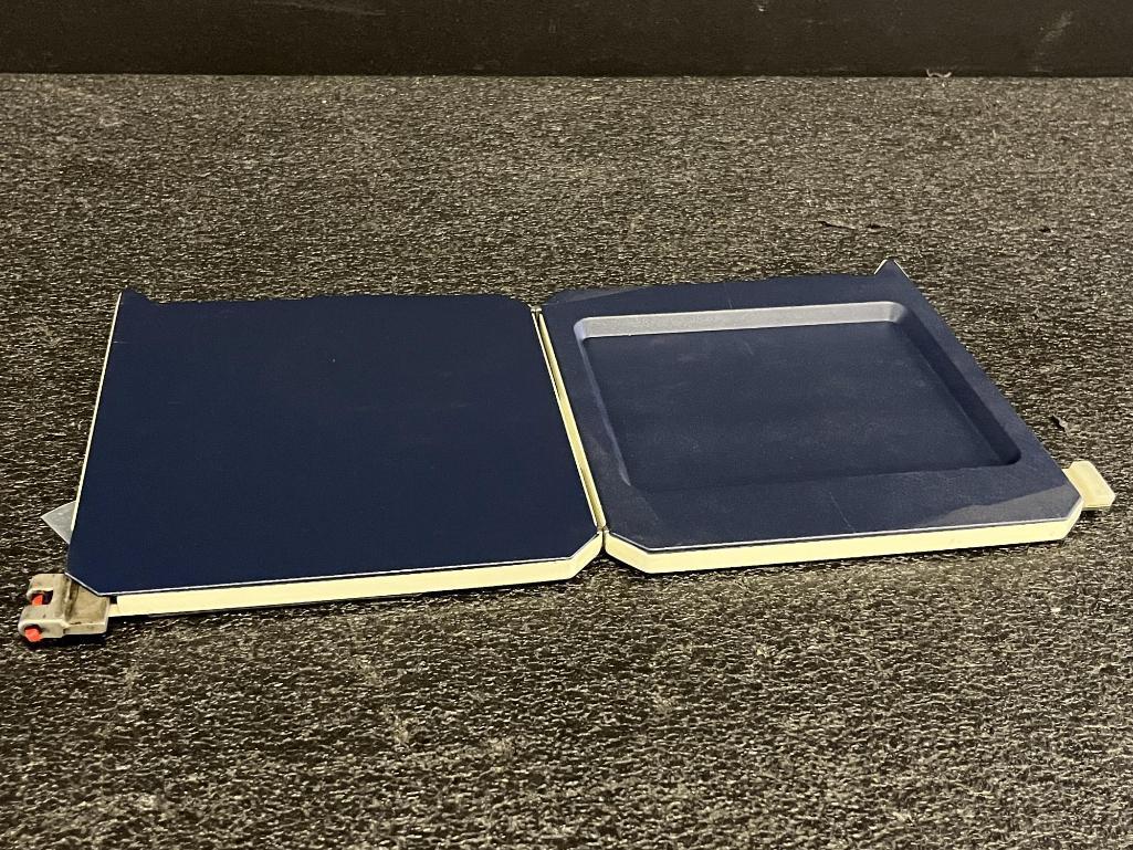 (LOT) B767/B737 EXTRUSION, ROD, & TRAY TABLES (3) 428445020537400, (1) 65-45166-8, (1)