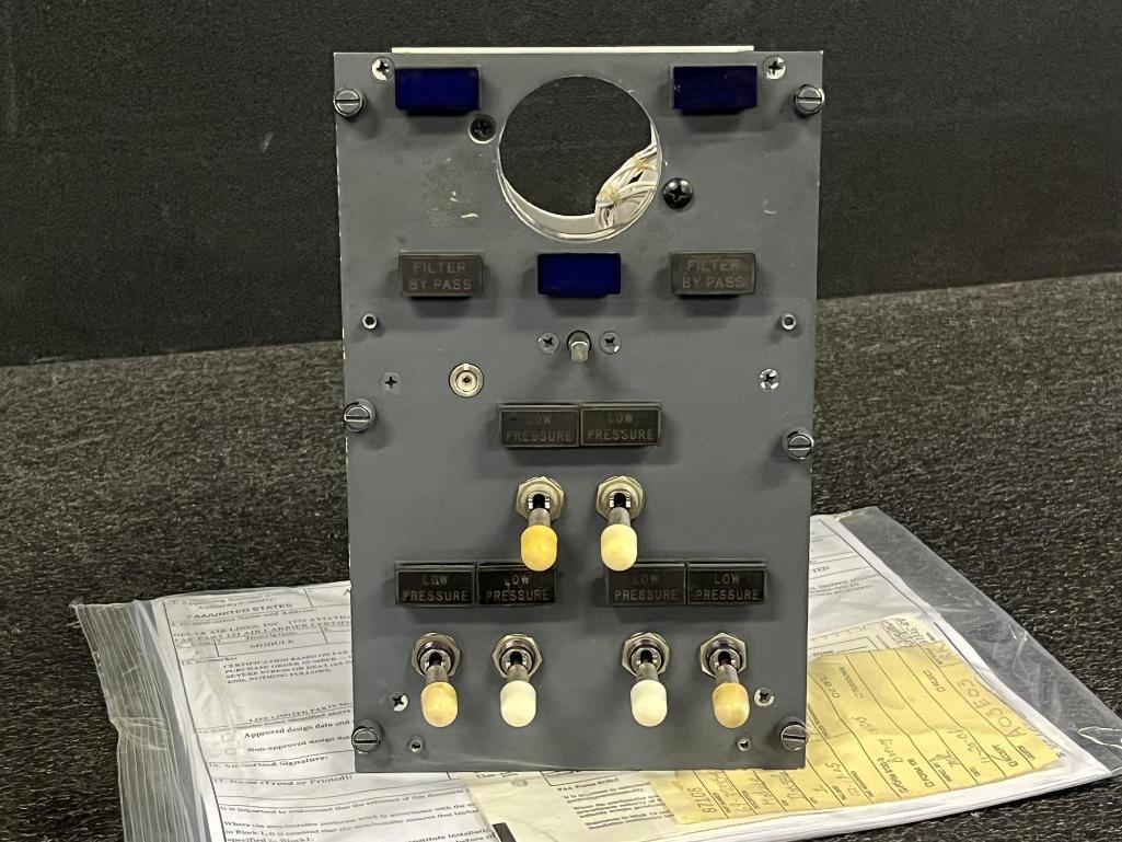 B737 FUEL MANAGEMENT CONTROL MODULE 69-37335-88 (INSPECTED)