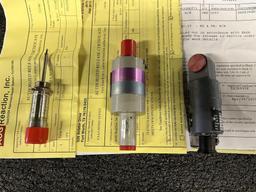 B737/727/A300 TEMP SWITCH (1) 1173T12-1 (TESTED), PRESSURE SWITCH (1) 90G231 (TESTED), & (1)