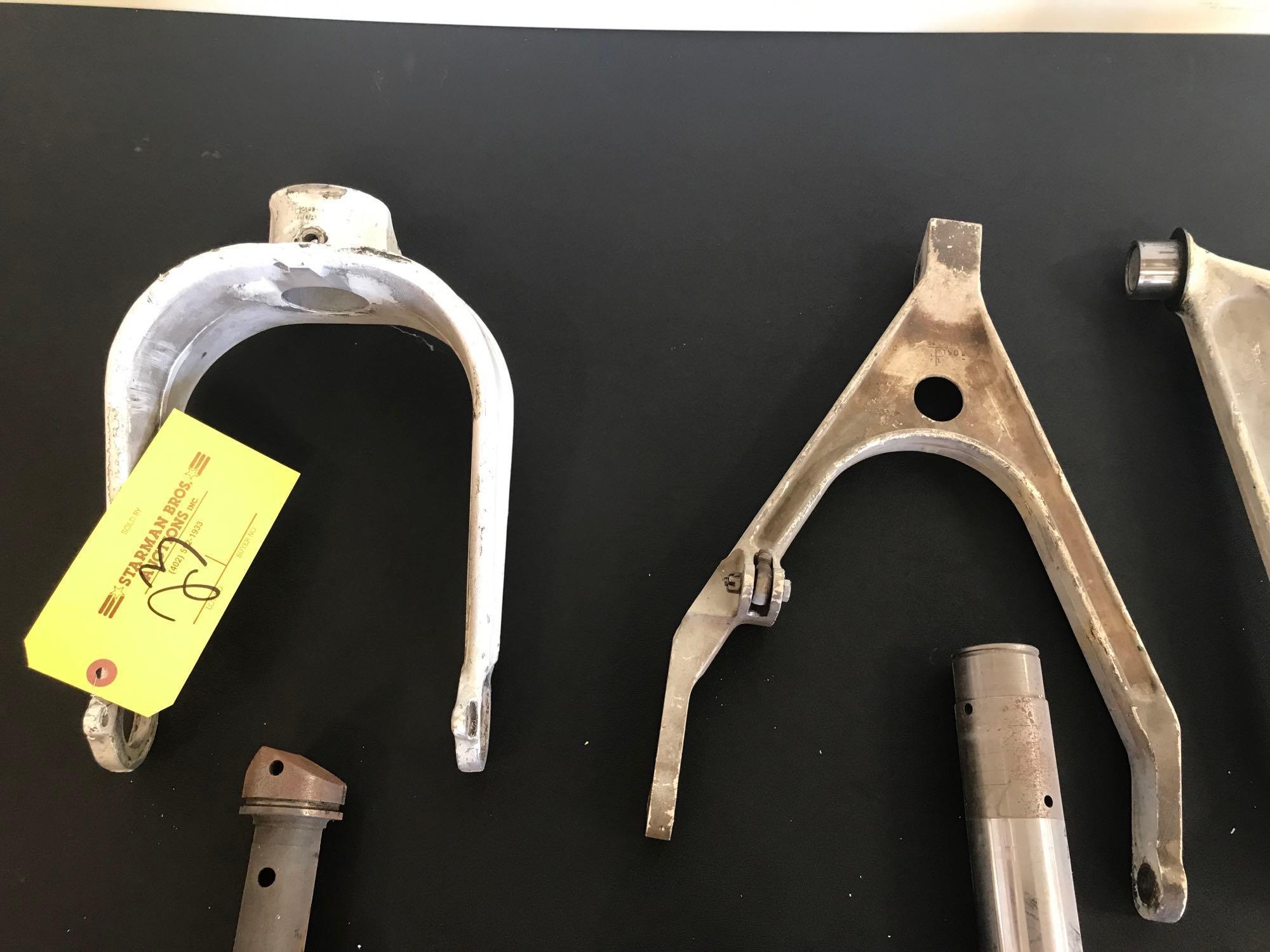 DISASSEMBLED CESSNA 421 NOSE GEAR INVENTORY