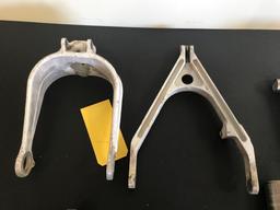 DISASSEMBLED CESSNA 421 NOSE GEAR INVENTORY