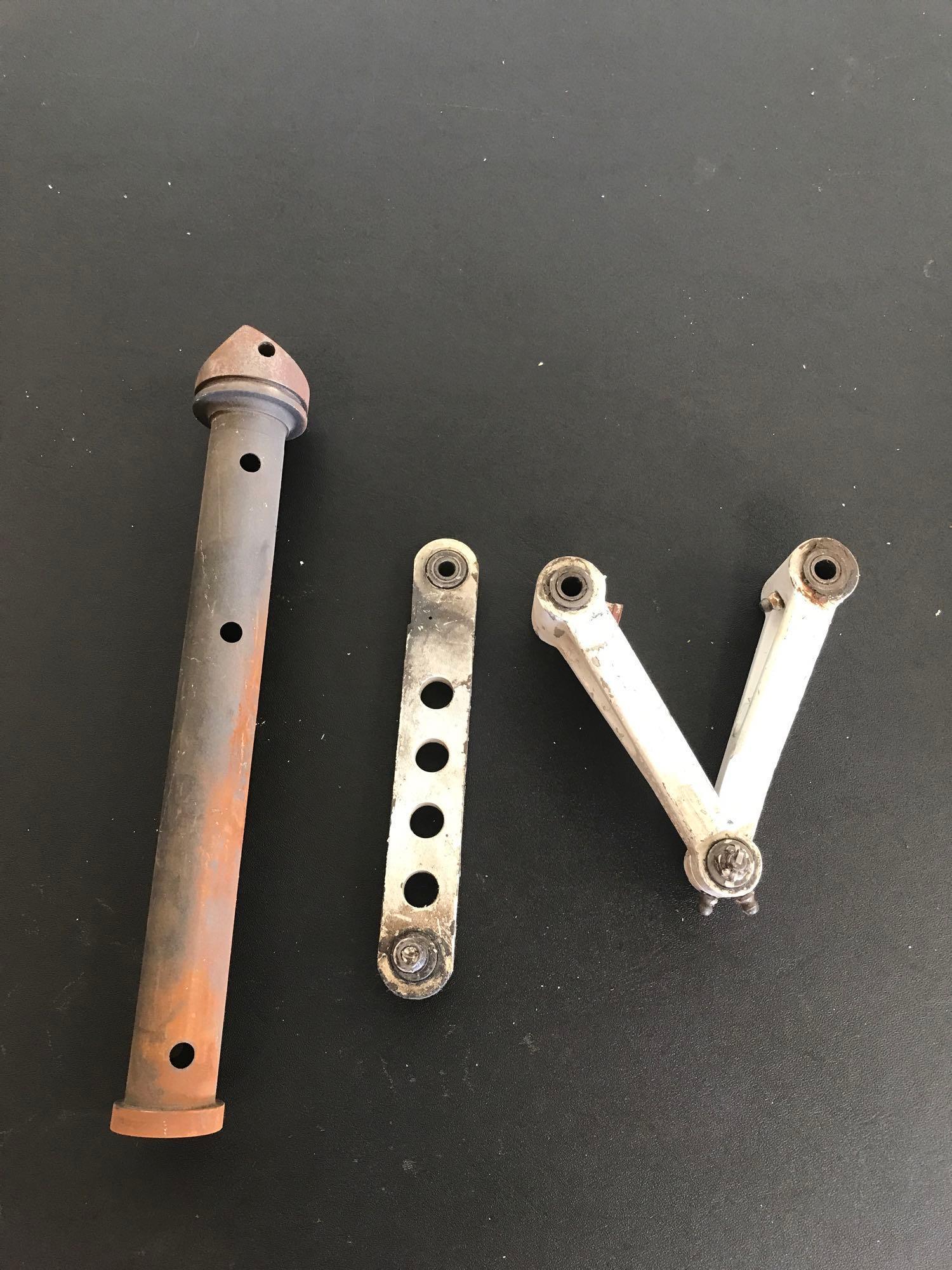 DISASSEMBLED CESSNA 421 NOSE GEAR INVENTORY