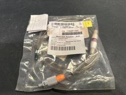 NEW OXYGEN HOSE 02C20T1-4-3000, C166005-0505 & MASK STRAPS 211006