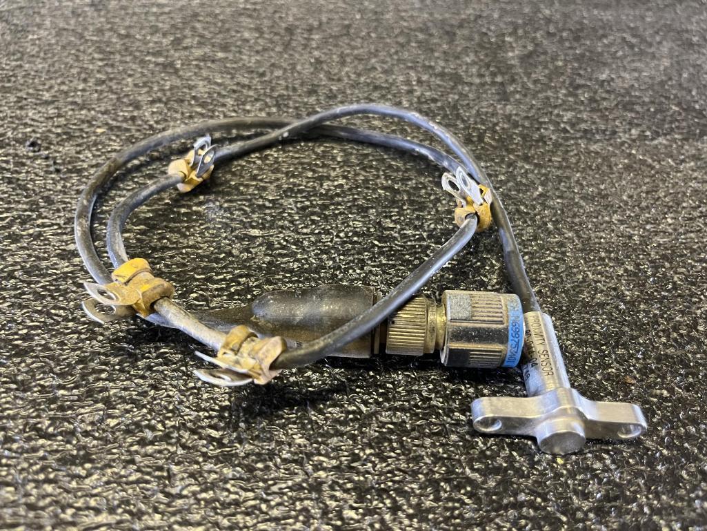 PROXIMITY SENSORS (2) 80-044-03, (2) 80-044-04