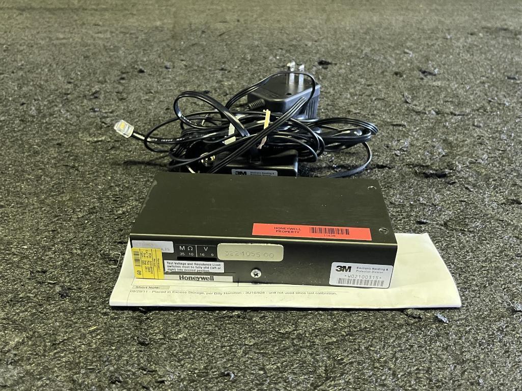 3M 724 WORK STATION MONITORS