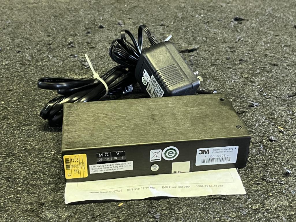 3M 724 WORK STATION MONITORS