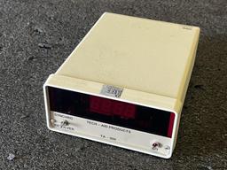 TECH-AIR TA-900 4-DIGIT ANGLE POSITION INDICATOR W/TEST ADAPTER
