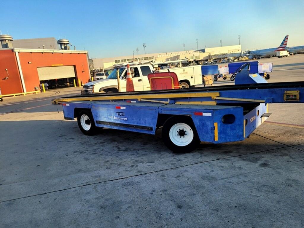 2007 TUG MDL 660 BELT LOADER