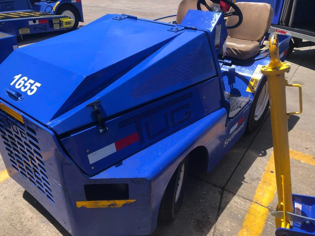 1998 TUG MDL M1A30 BAG TRACTOR