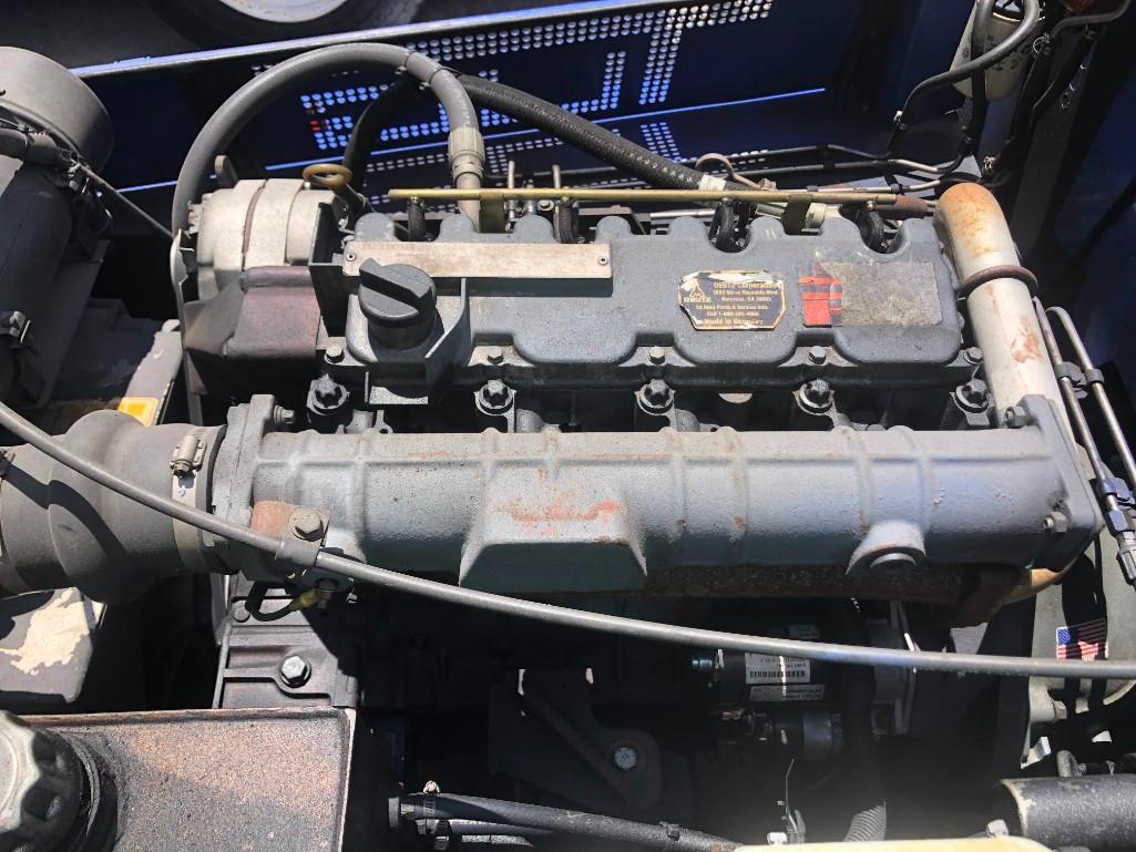 1998 TUG MDL M1A30 BAG TRACTOR