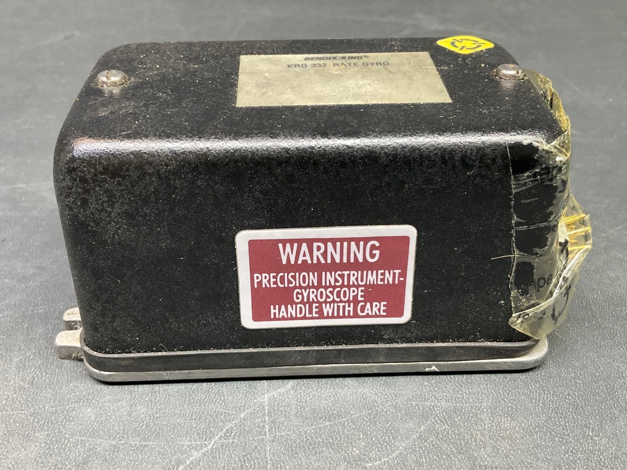 KING KRG-332 RATE GYRO 060-0033-00 & COLUMBIA ACCELEROMETER 229-0324-020-N