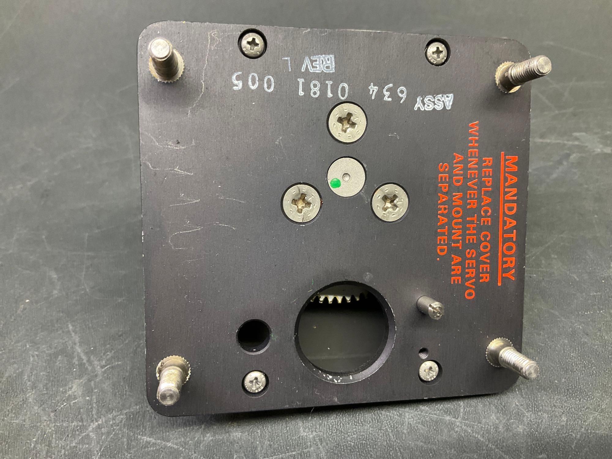 (5) COLLINS SMT-65 SERVO MOUNTS