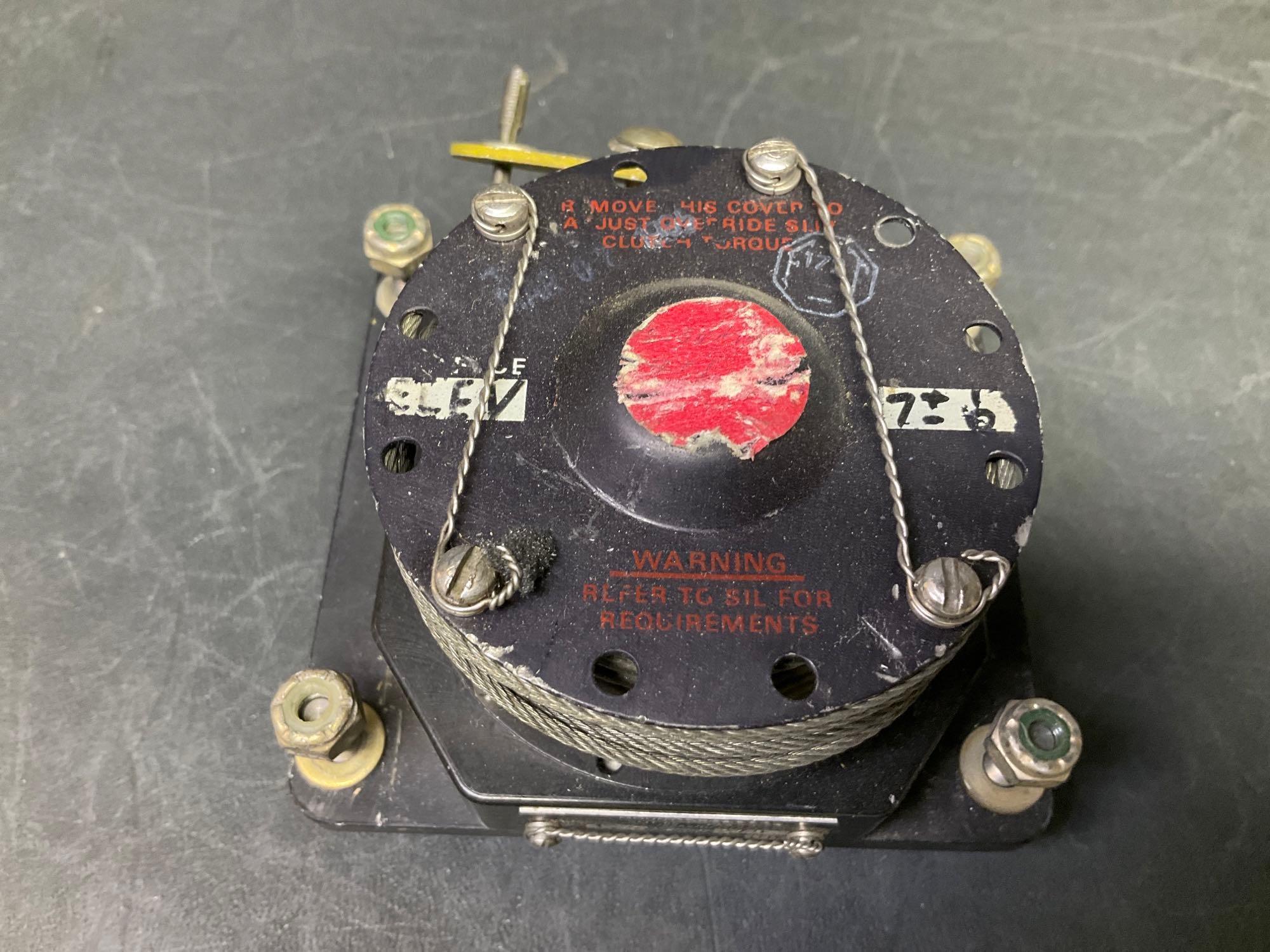 (5) COLLINS SMT-65 SERVO MOUNTS