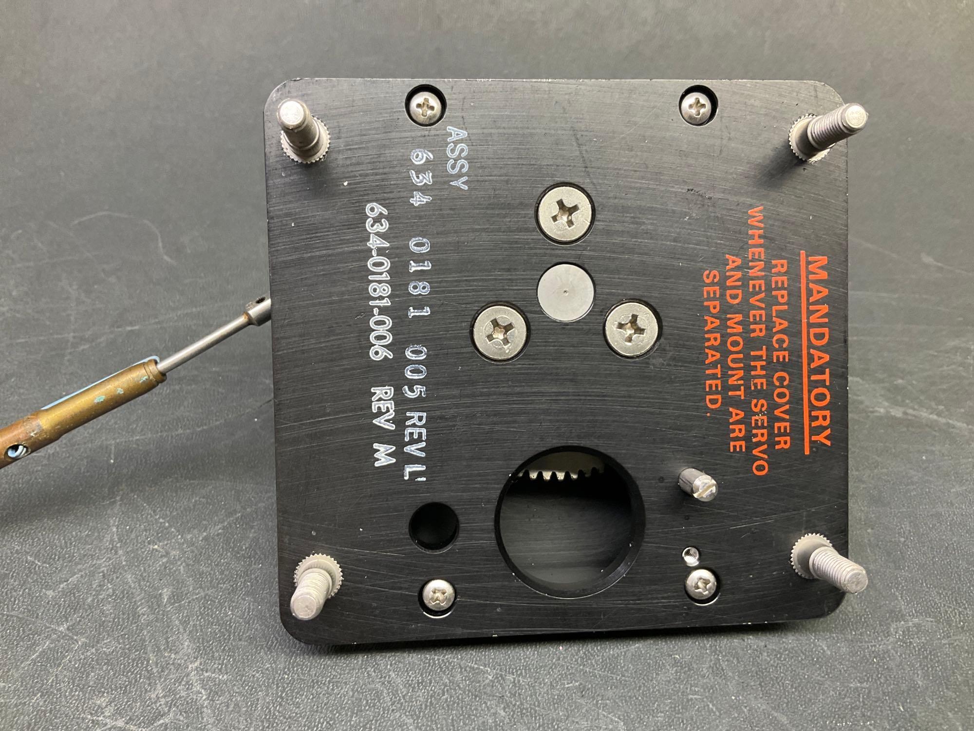 (5) COLLINS SMT-65 SERVO MOUNTS