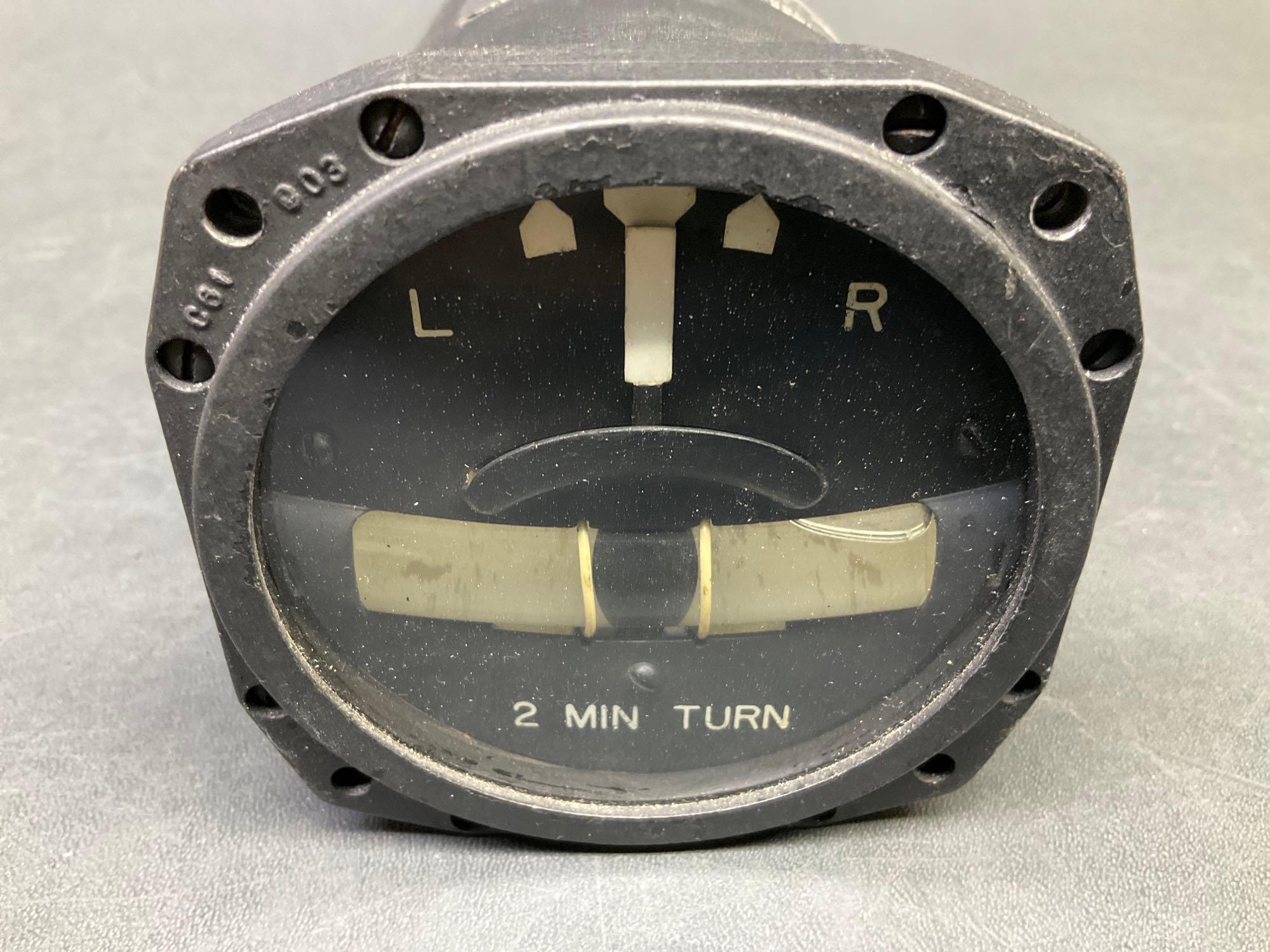 R.C. ALLEN AS-395 TURN & BANK INDICATOR 28W2-A2A (A/R)