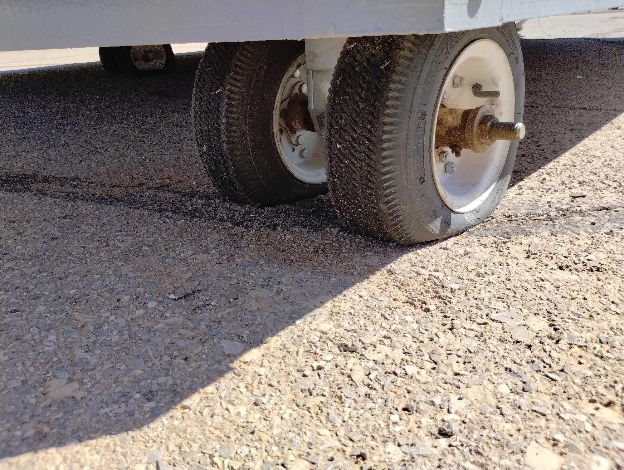 HELICOPTER TRANSPORT PAD 12FTx12FT (DISASSEMBLES FOR TRANSPORT) (SOME TIRES ARE FLAT / DRY ROT)