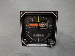 COLLINS ALI-80A ENCODING ALTIMETER 622-3975-014 (OVERHAULED)
