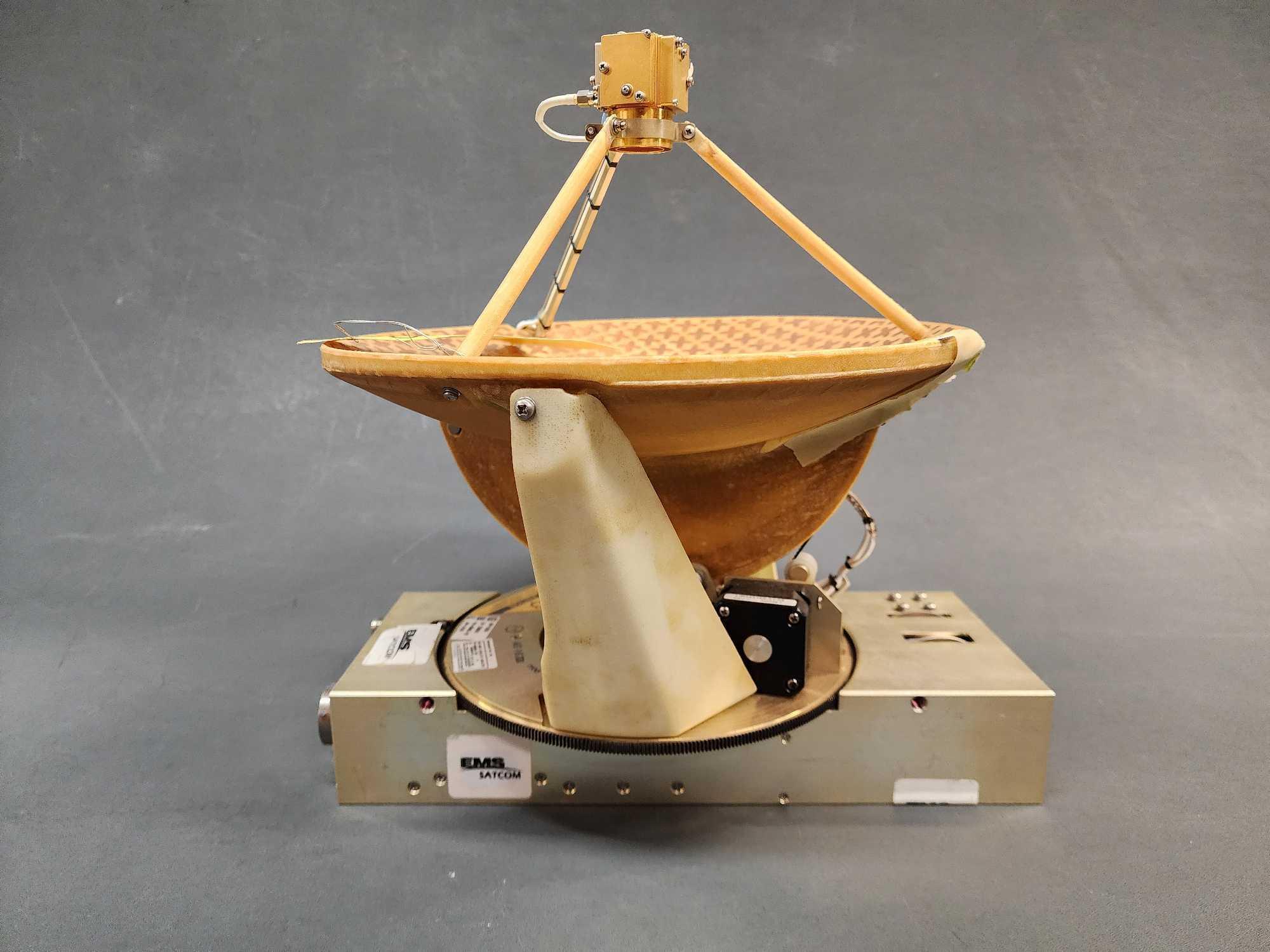EMS SATCOM ANTENNA 4088468-903 (REMOVED FOR UPGRADE)