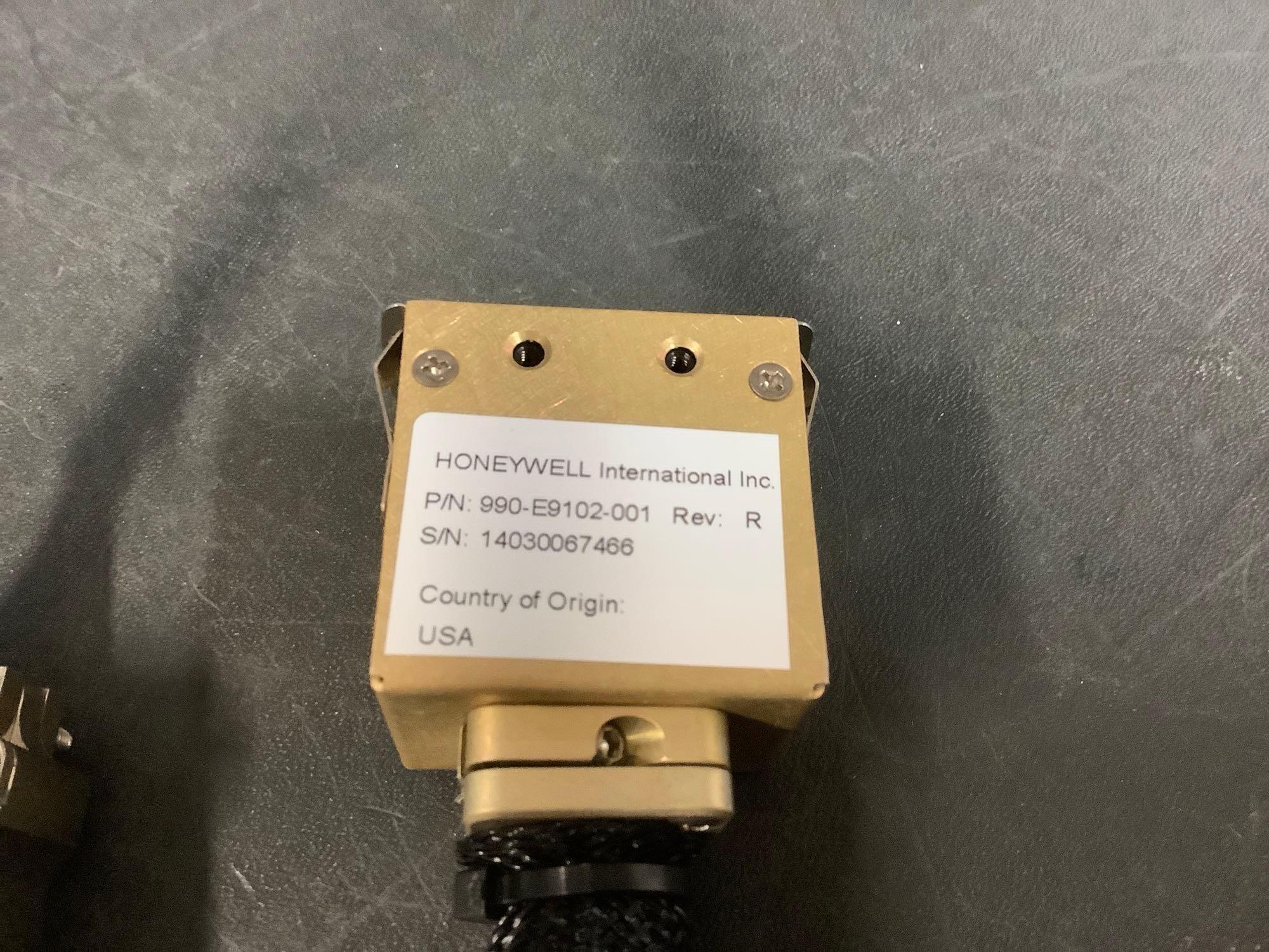 NEW HONEYWELL MHS, 990-9107-004 & USB EXTENSION 990-E9102-001