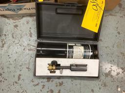 (LOT) SOLDERING GUN, PIPE WRENCH, PIPE THREADER & SPECIALTY TOOLS