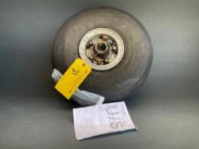 NOSE WHEEL ASSY C20525000