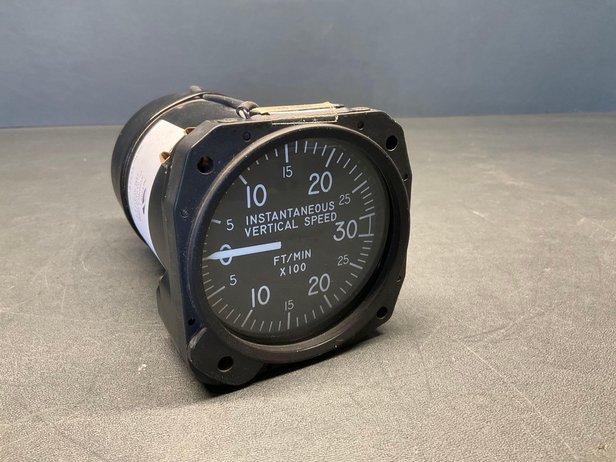 VERTICAL SPEED INDICATORS 7130-C47 (INSPECTED)