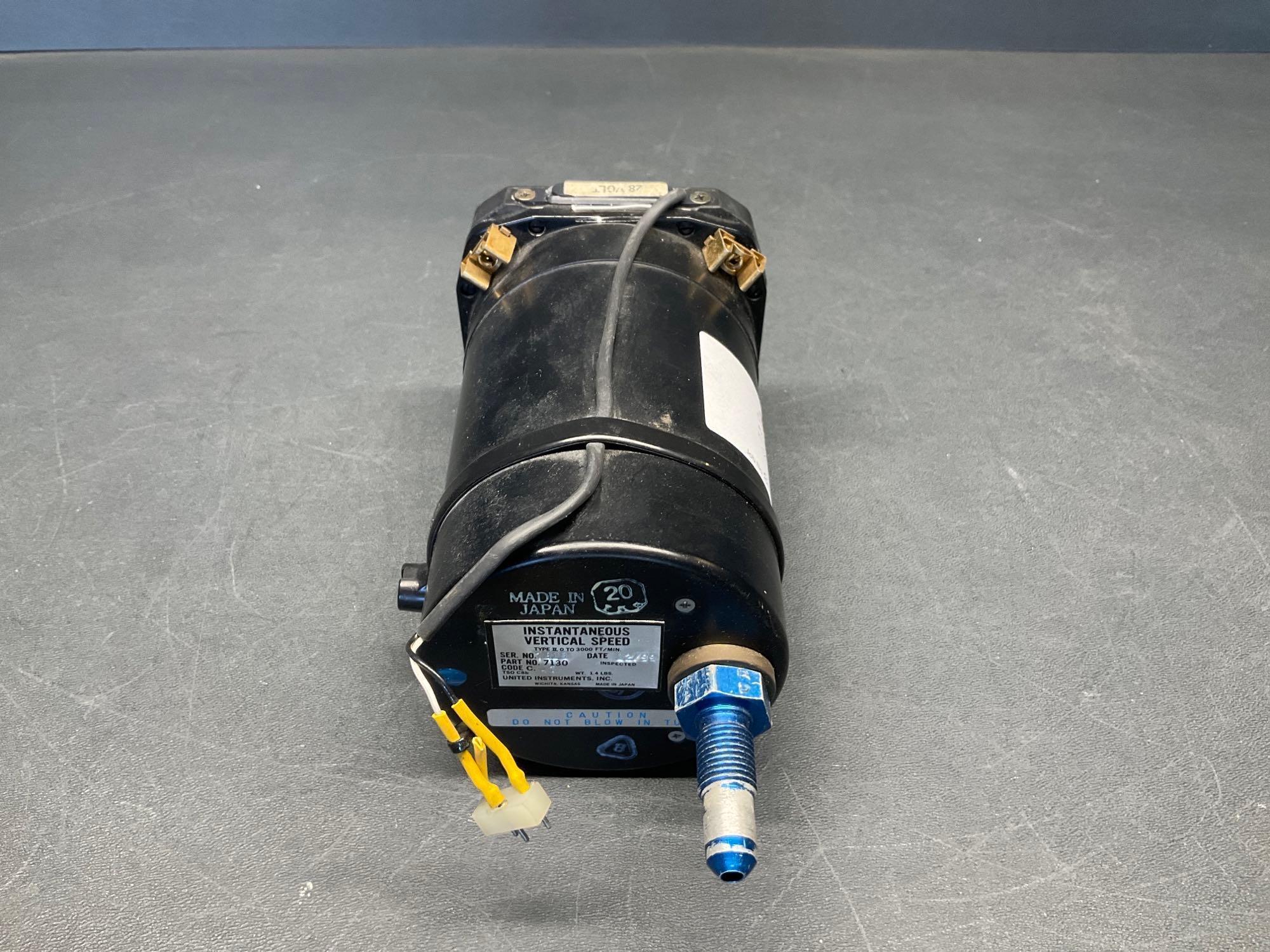 VERTICAL SPEED INDICATORS 7130-C47 (INSPECTED)