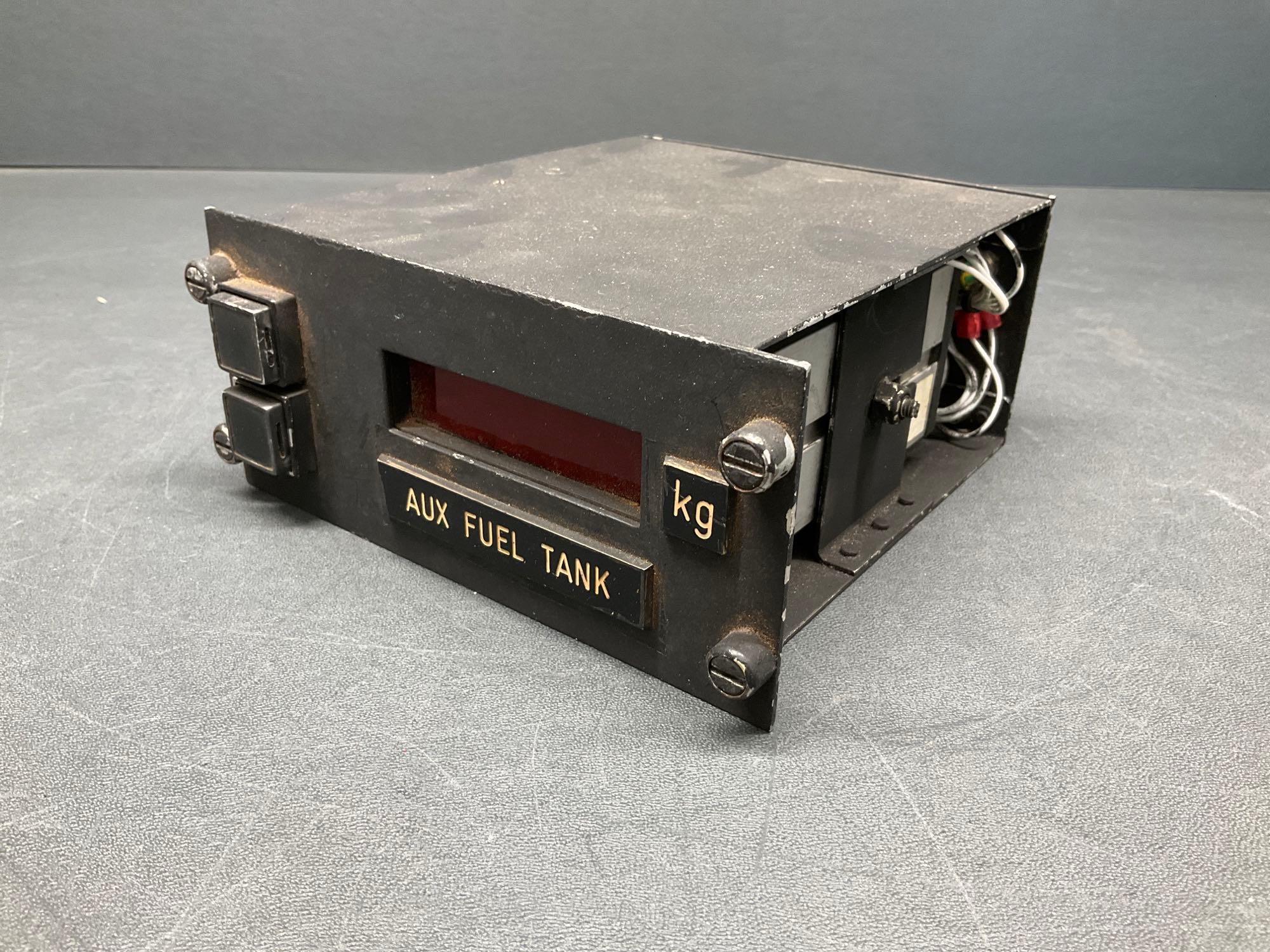 INSTRUMENTS 209-070-262-109, 76450-01078-103 & HP831-19-1 (A/R OR REMOVED FOR REPAIR)