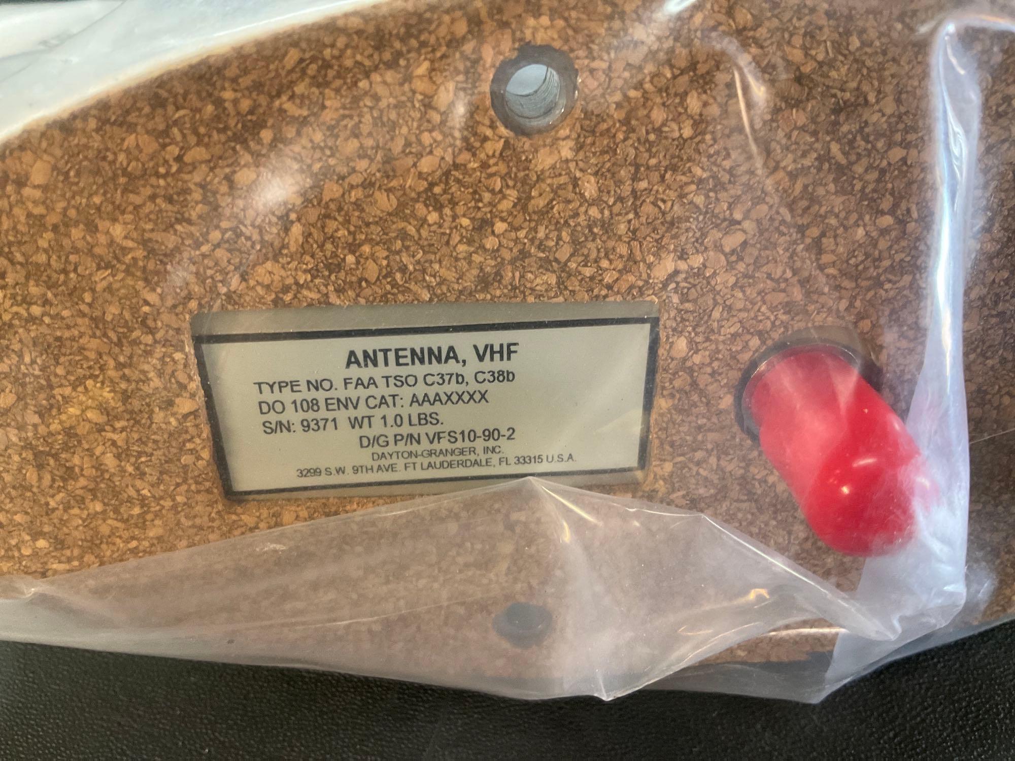 NEW COMM ANTENNA'S VFS10-90-2