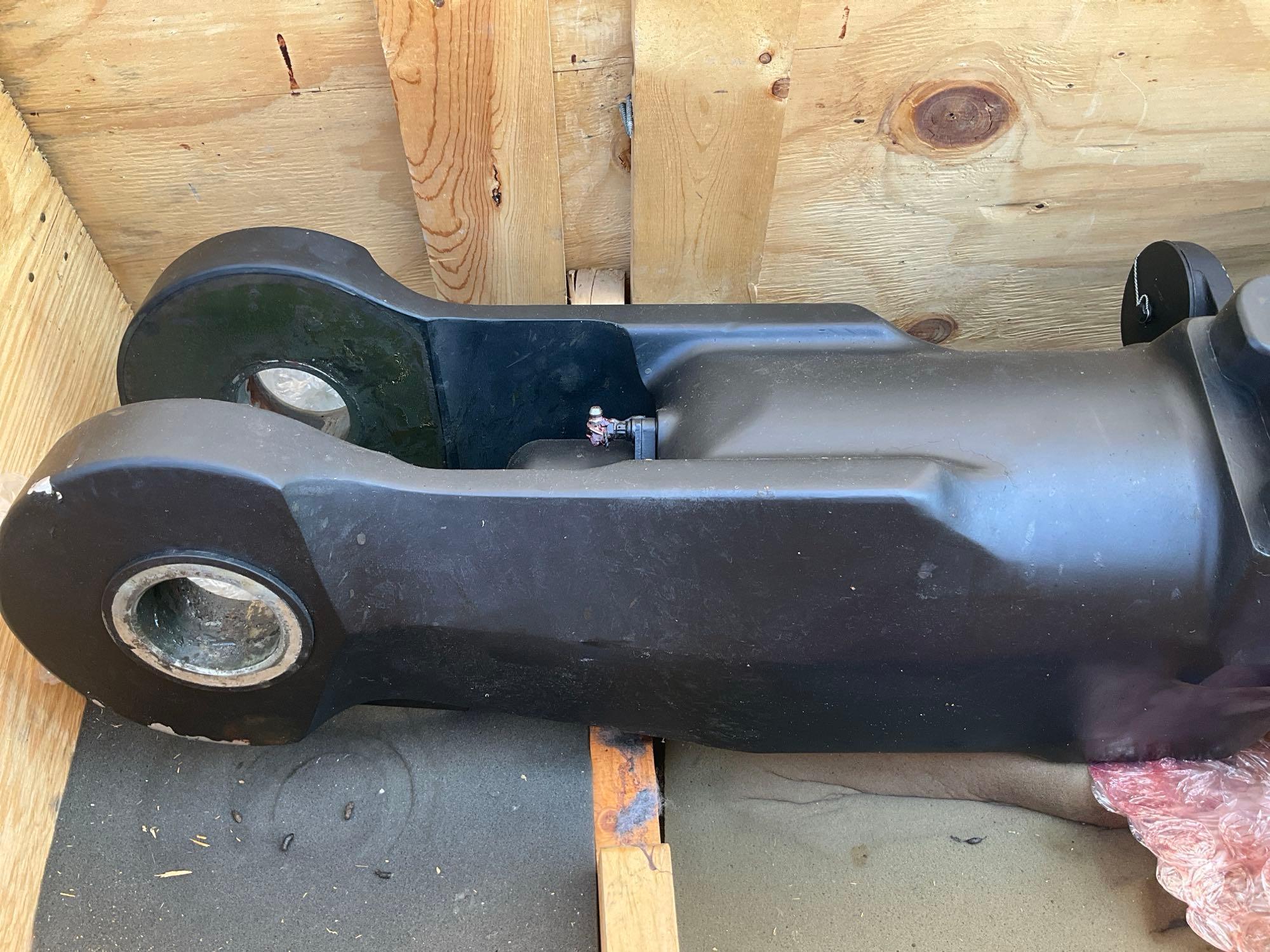 BELL 204 MAIN ROTOR HEAD ASSY 204-011-102-17, S/N IT-0624
