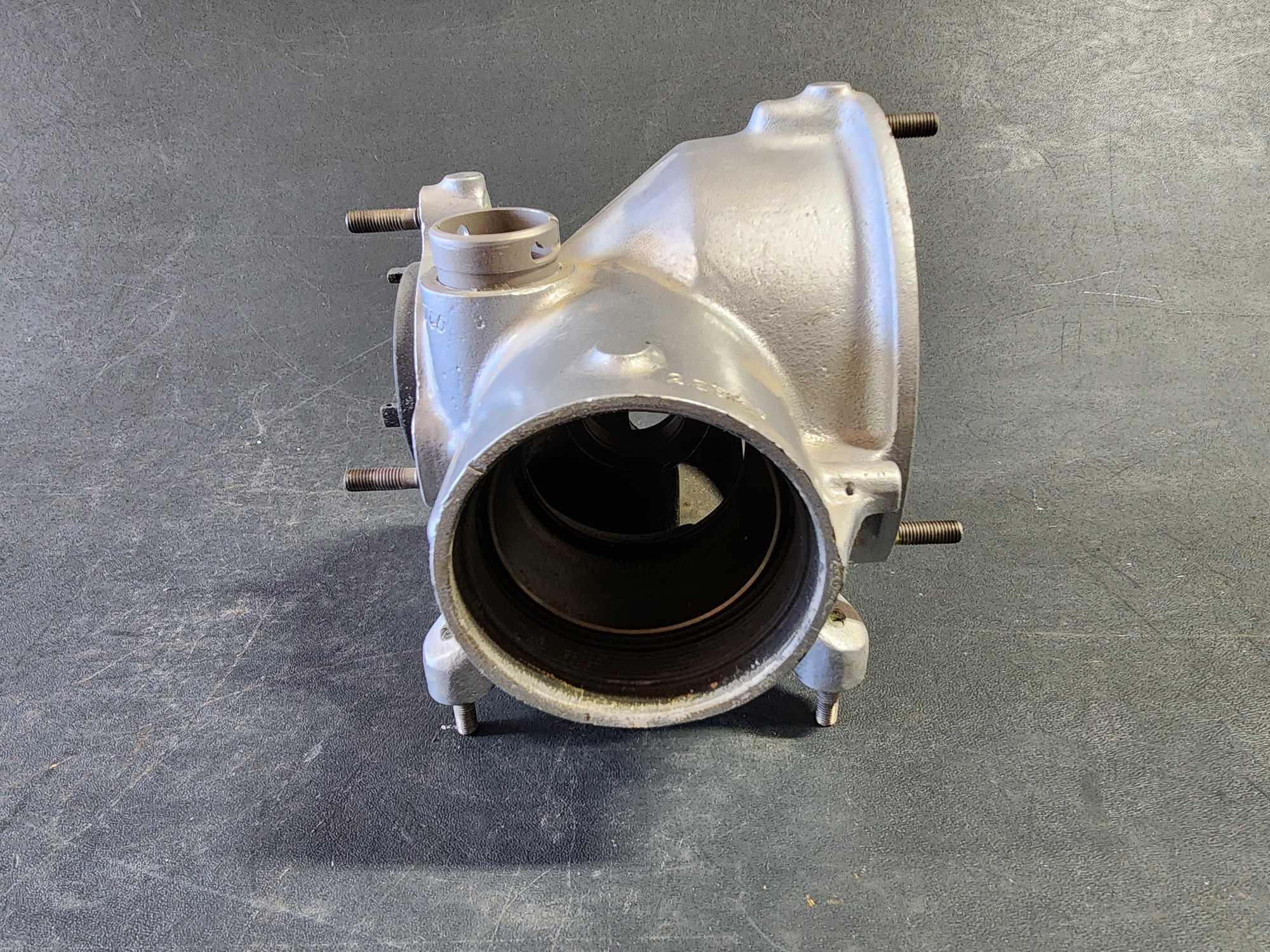 TAIL ROTOR GEARBOX HOUSINGS 206-040-425-1