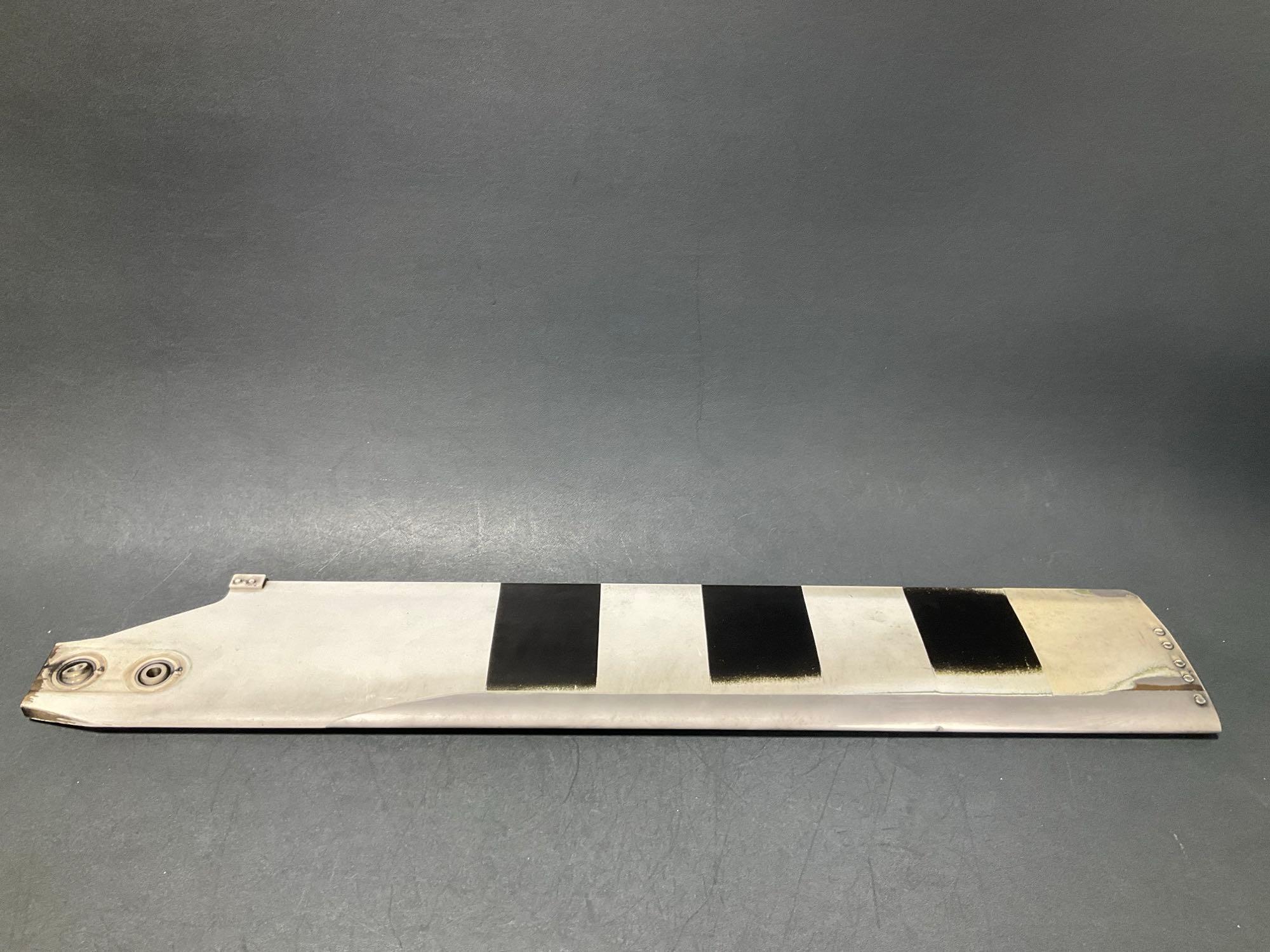TAIL ROTOR BLADE 206-016-201-135 (906 HRS REMAINING/BER TAG)