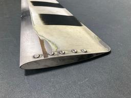 TAIL ROTOR BLADE 206-016-201-135 (906 HRS REMAINING/BER TAG)