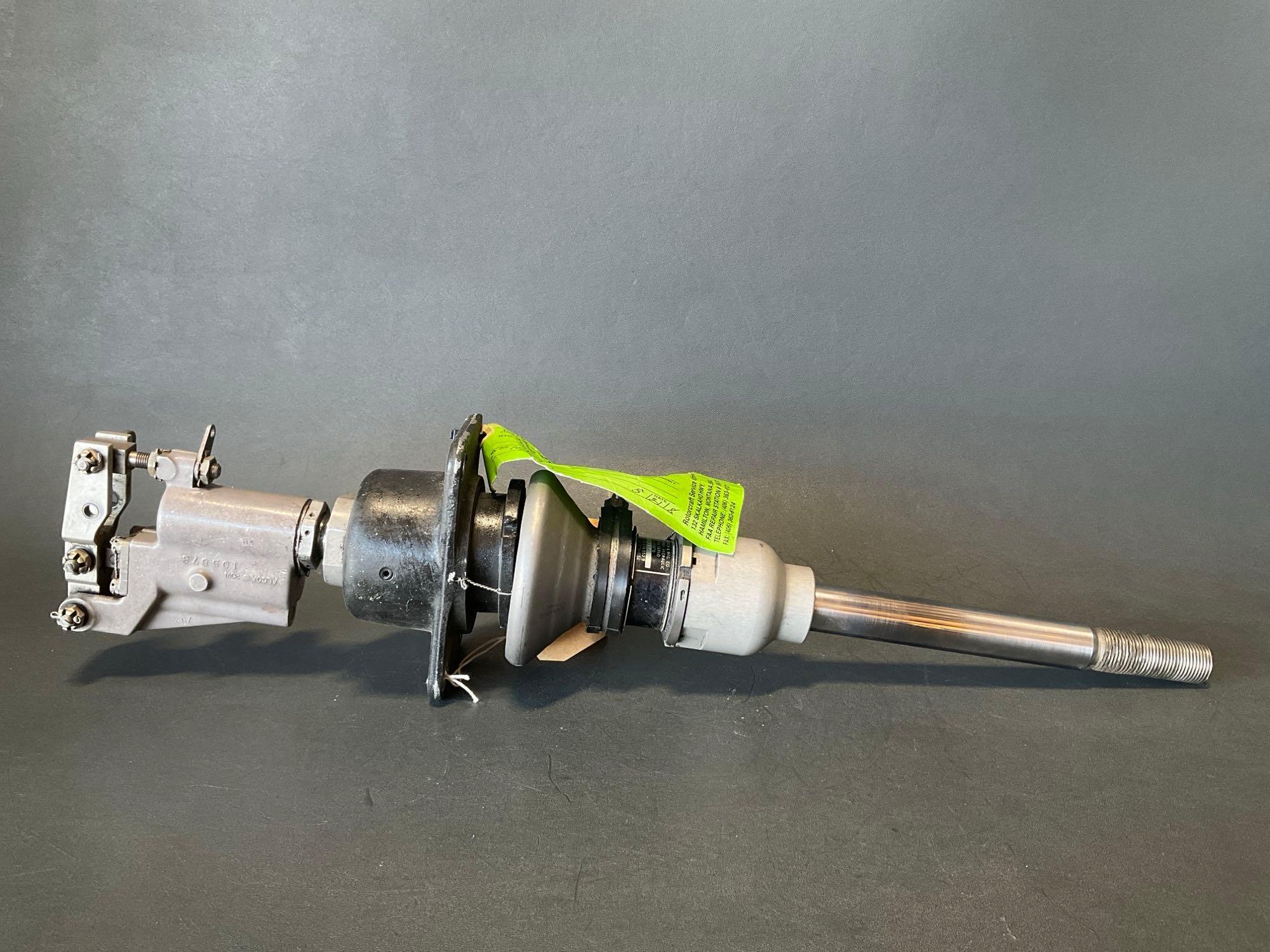 UH-1 HYDRAULIC SERVO'S 204-076-052-9 WITH UNIBALL 205-076-099-007