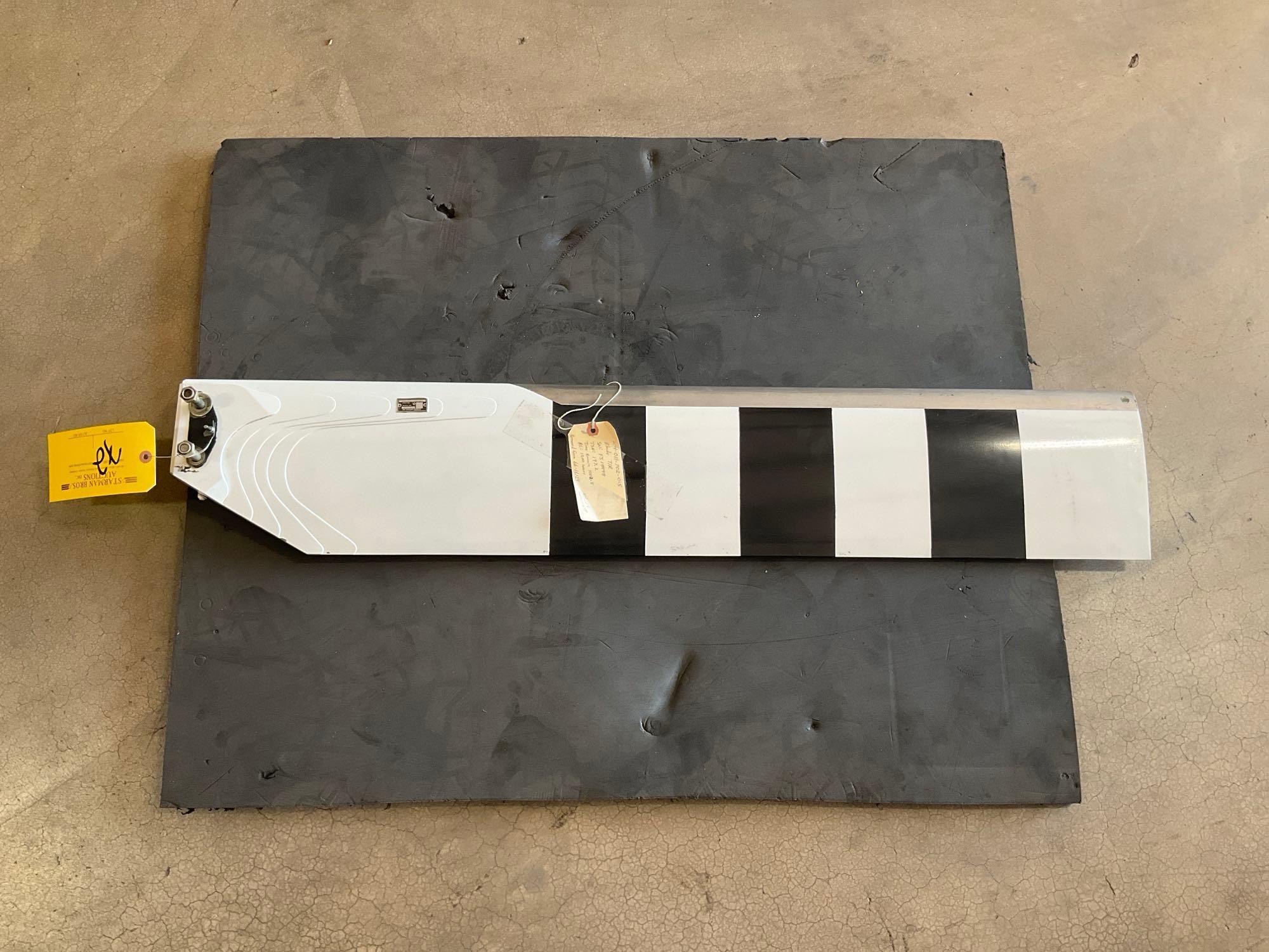 UH-1 TAIL ROTOR BLADES 204-011-702-015