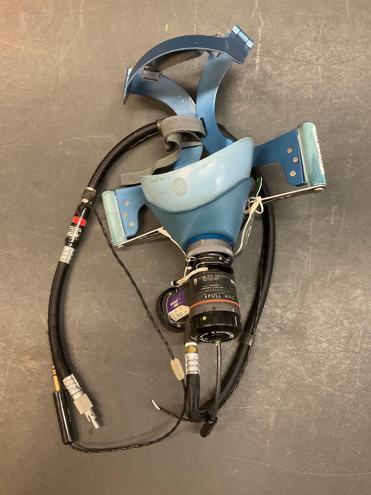 CREW OXYGEN MASKS 358-1106V-1 & 174010-08