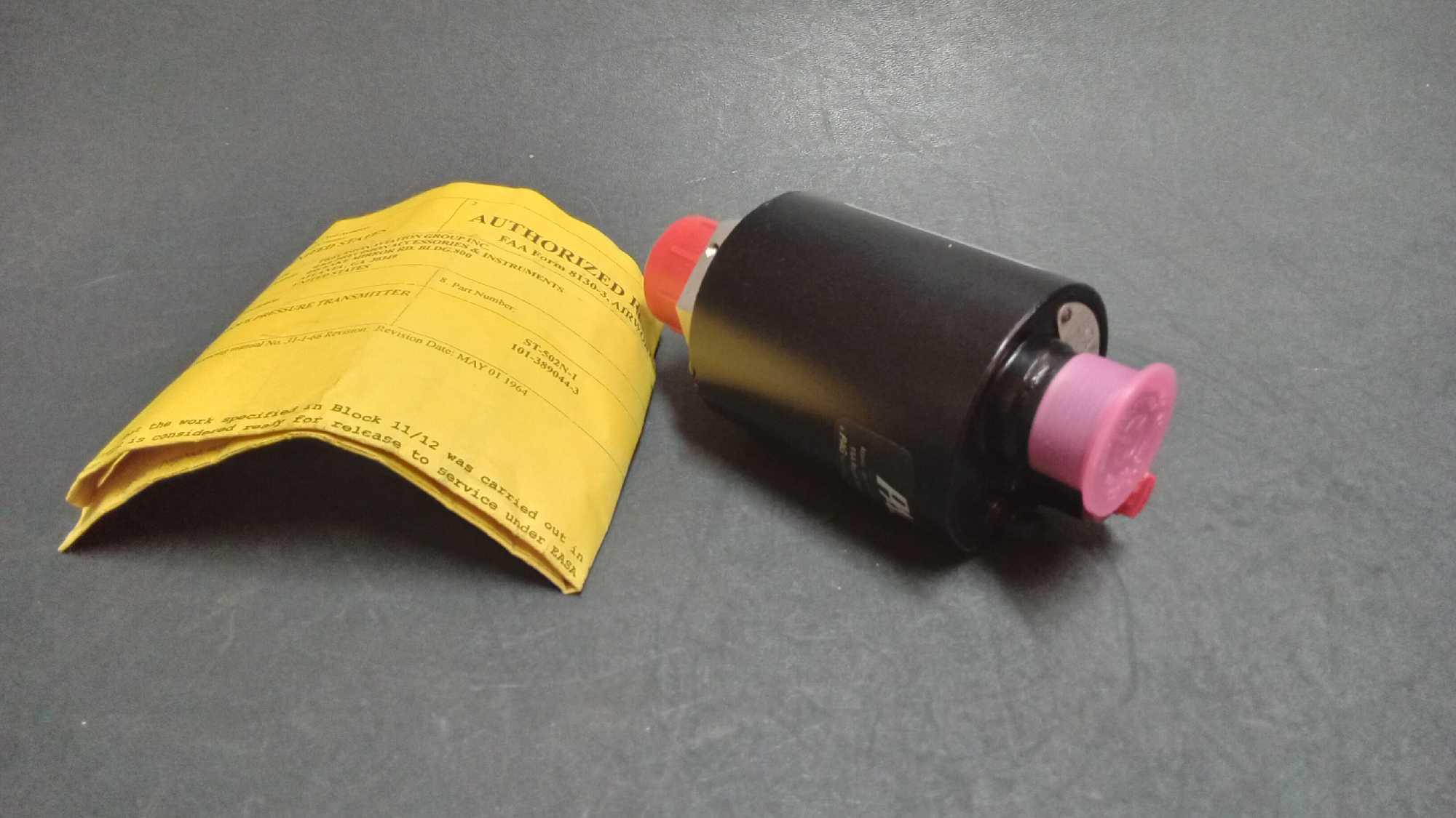 KING AIR TORQUE PRESSURE TRANSMITTERS 101-389044-3, ATL# ST-502N-1 (BOTH ARE OVERHAULED)