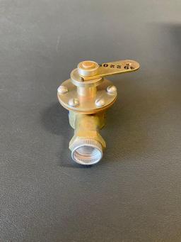 BOX OF AIRBORNE SHUT-OFF VALVES 1H14-5
