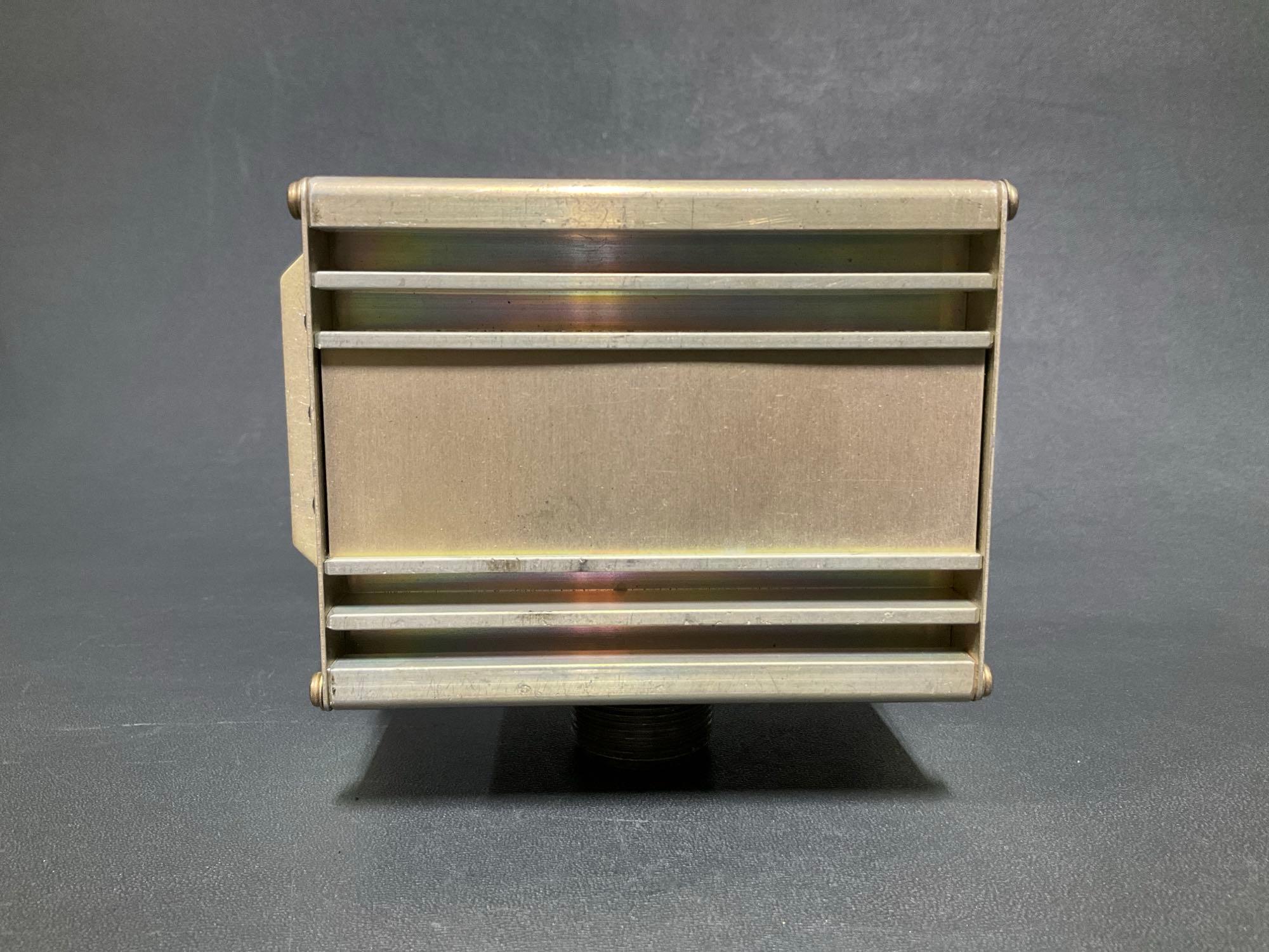 (LOT) ALTERNATOR & REGULATOR CORES